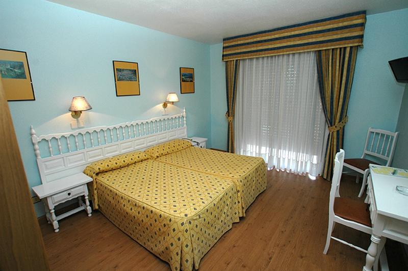 Hotel Campomar Isla Bagian luar foto